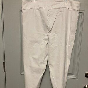 WOMEN'S SIZE 20W ALFANI BRAND CAPRI PANTS WITH ELASTIC WAIST